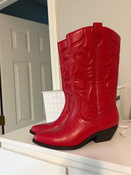Shoes - Red Western Cowboy Boots